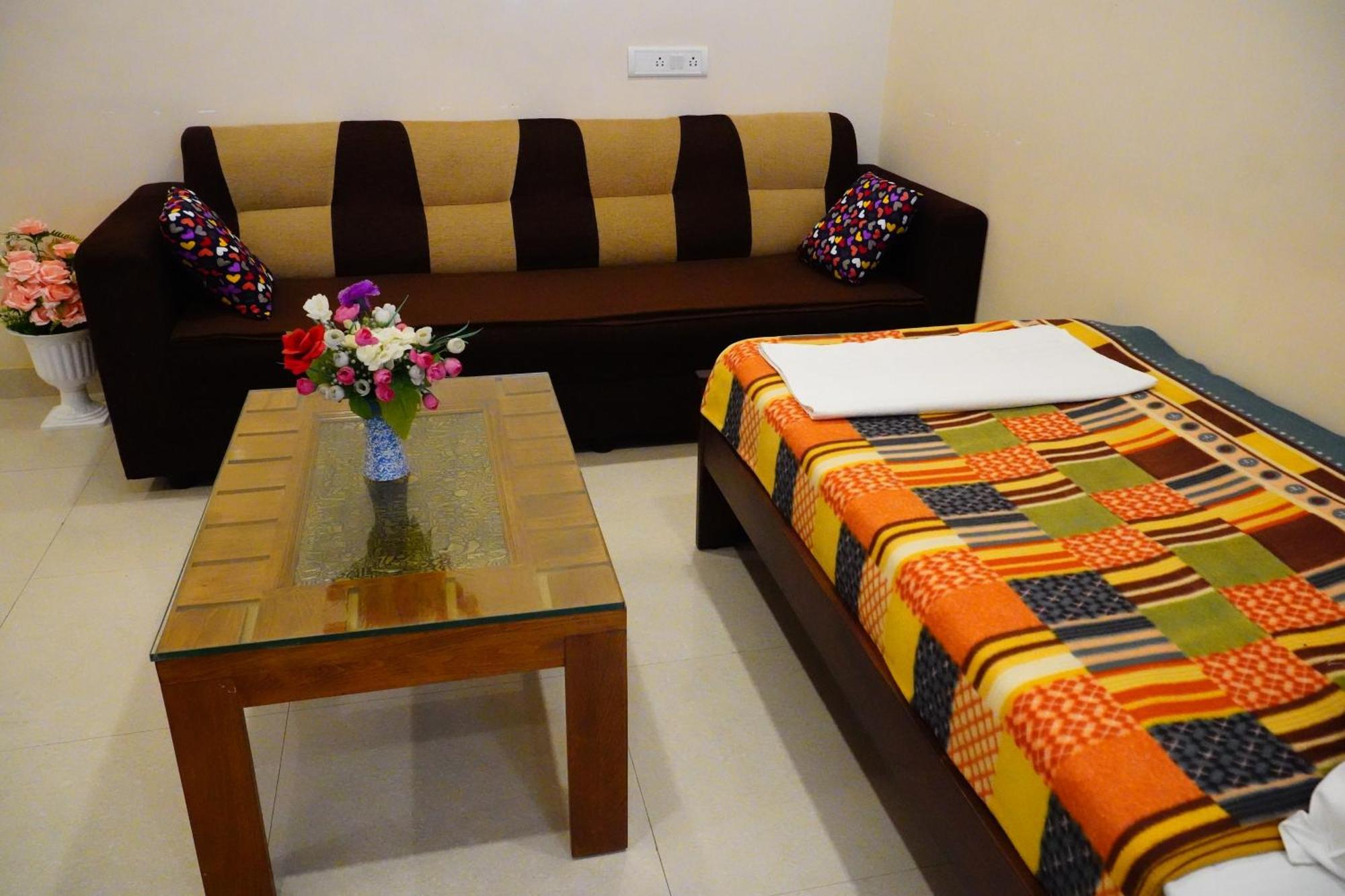فندق Vinayagam Residency Arcot المظهر الخارجي الصورة
